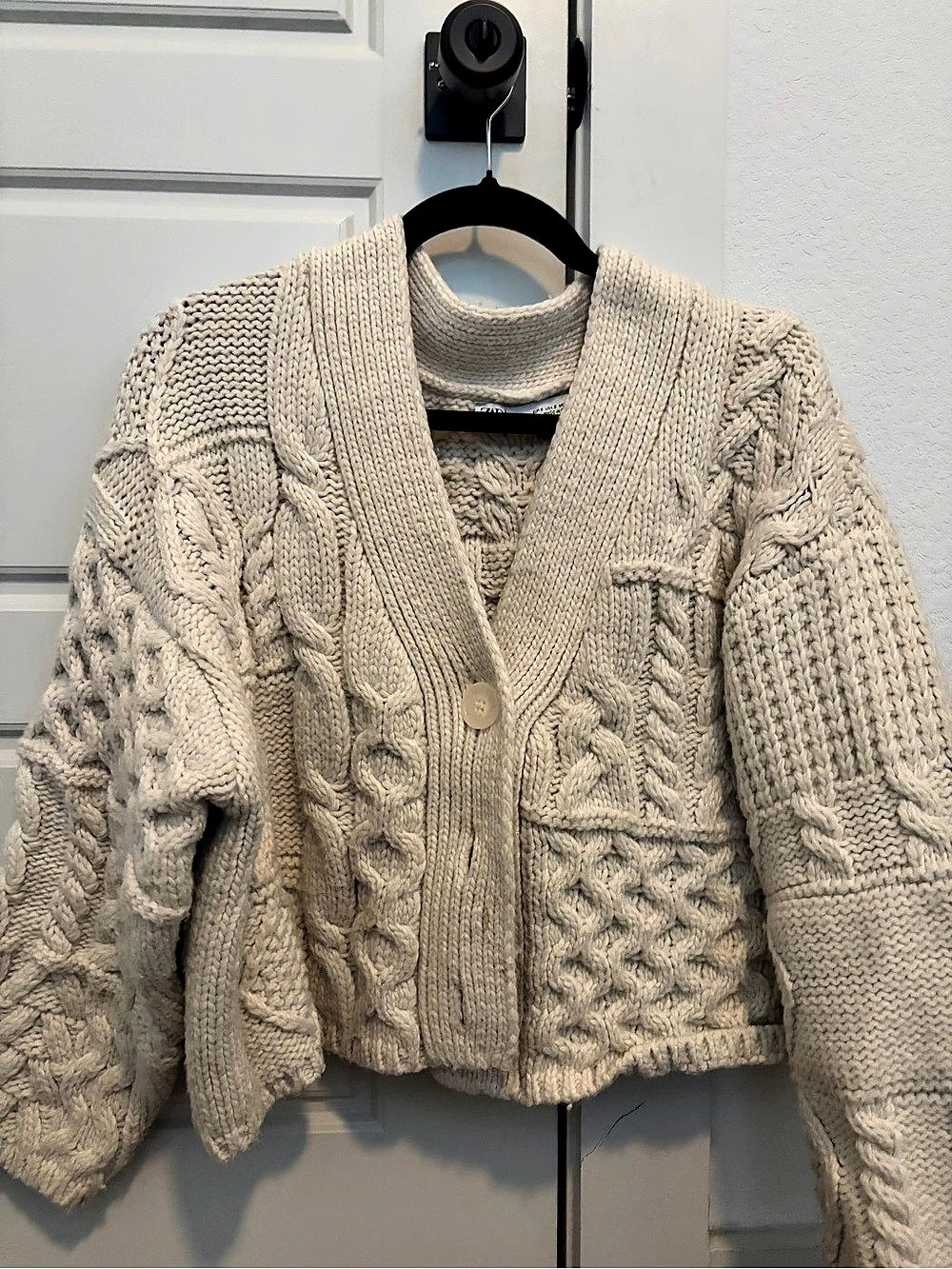 ZARA Cable Knit Cardigan in Cream